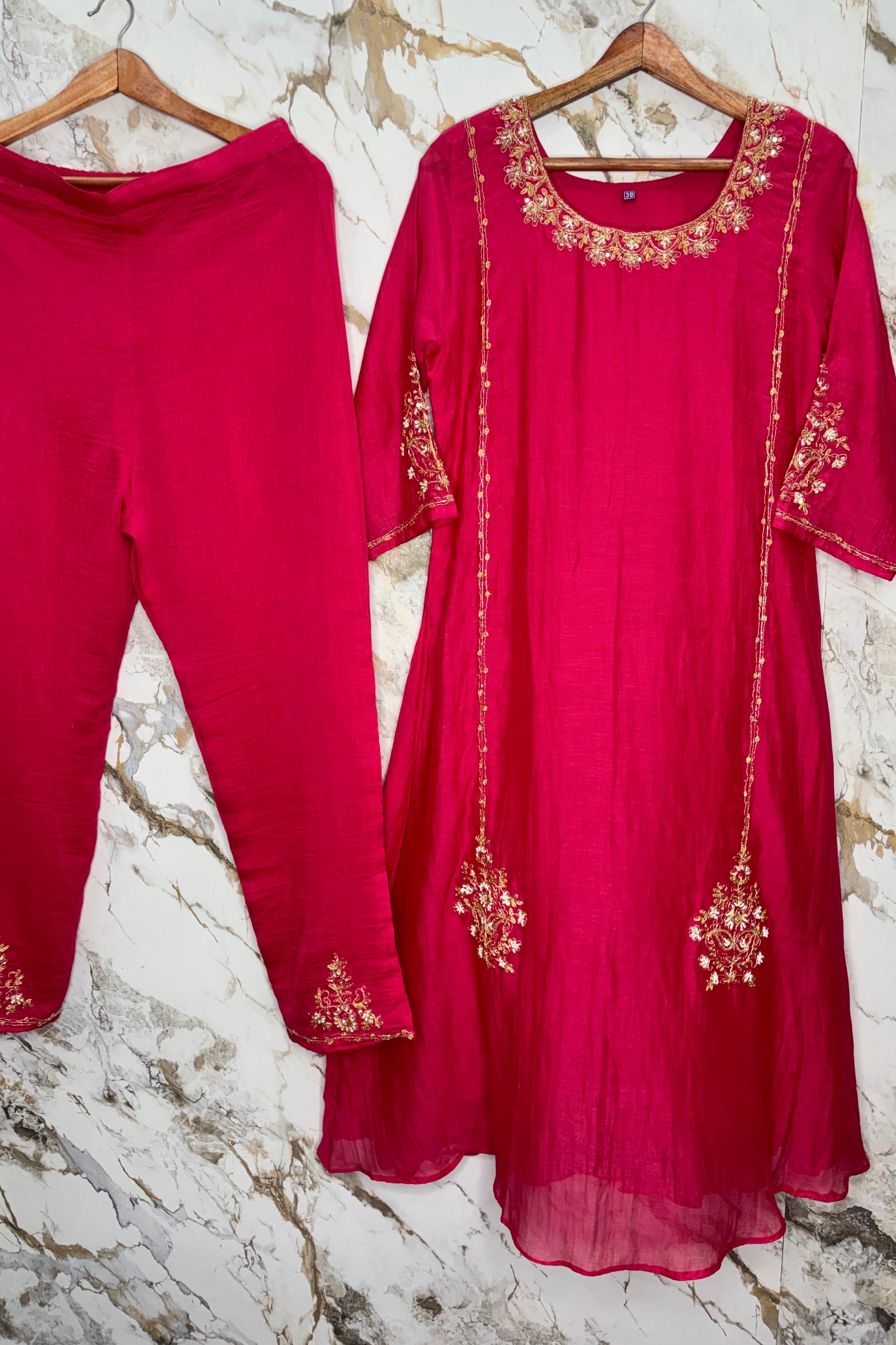 💛”Nayra – Premium Mul Chanderi A-Line Kurta Set