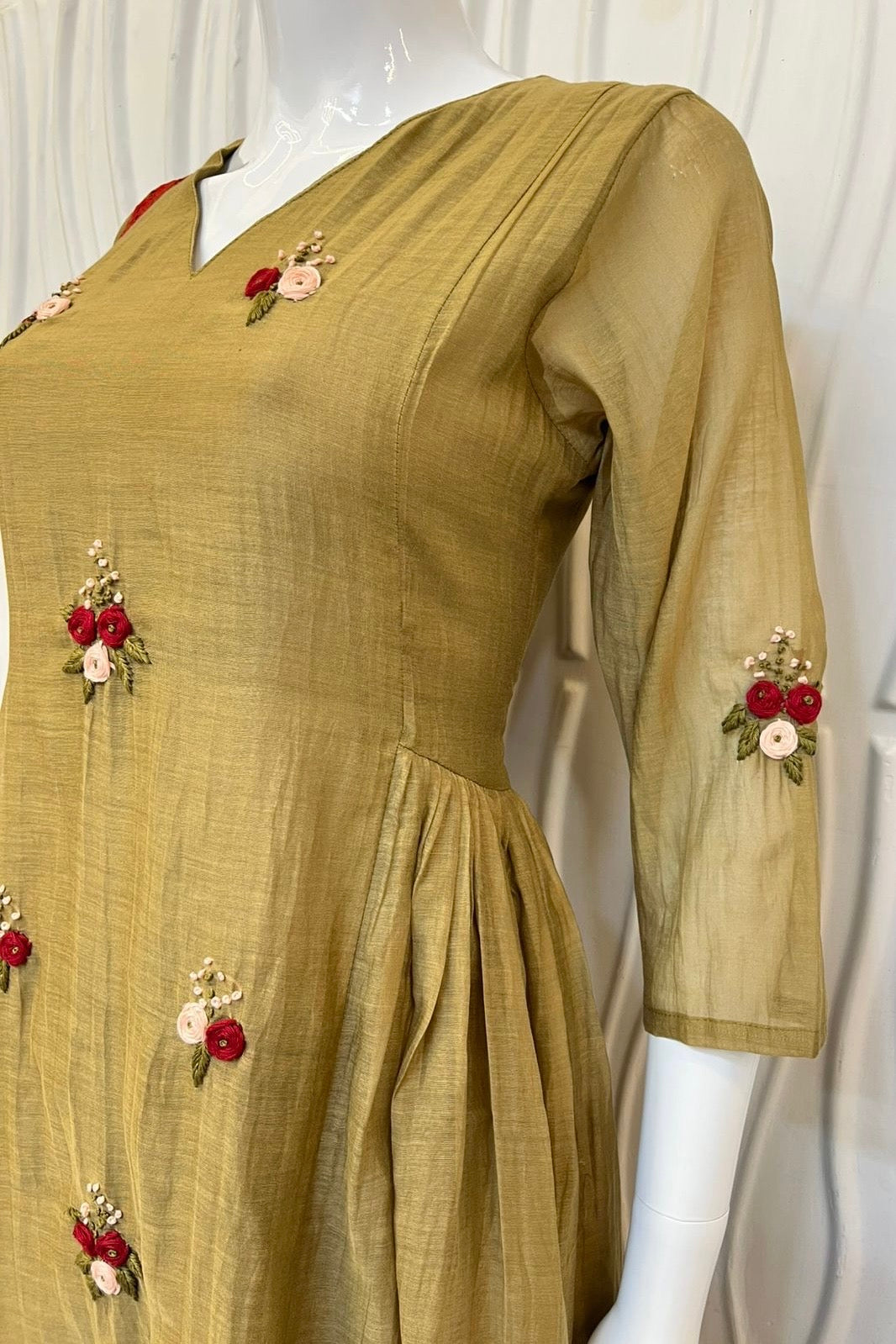 Gold – Eid Special Premium Mul Chanderi Anarkali Kurta Set