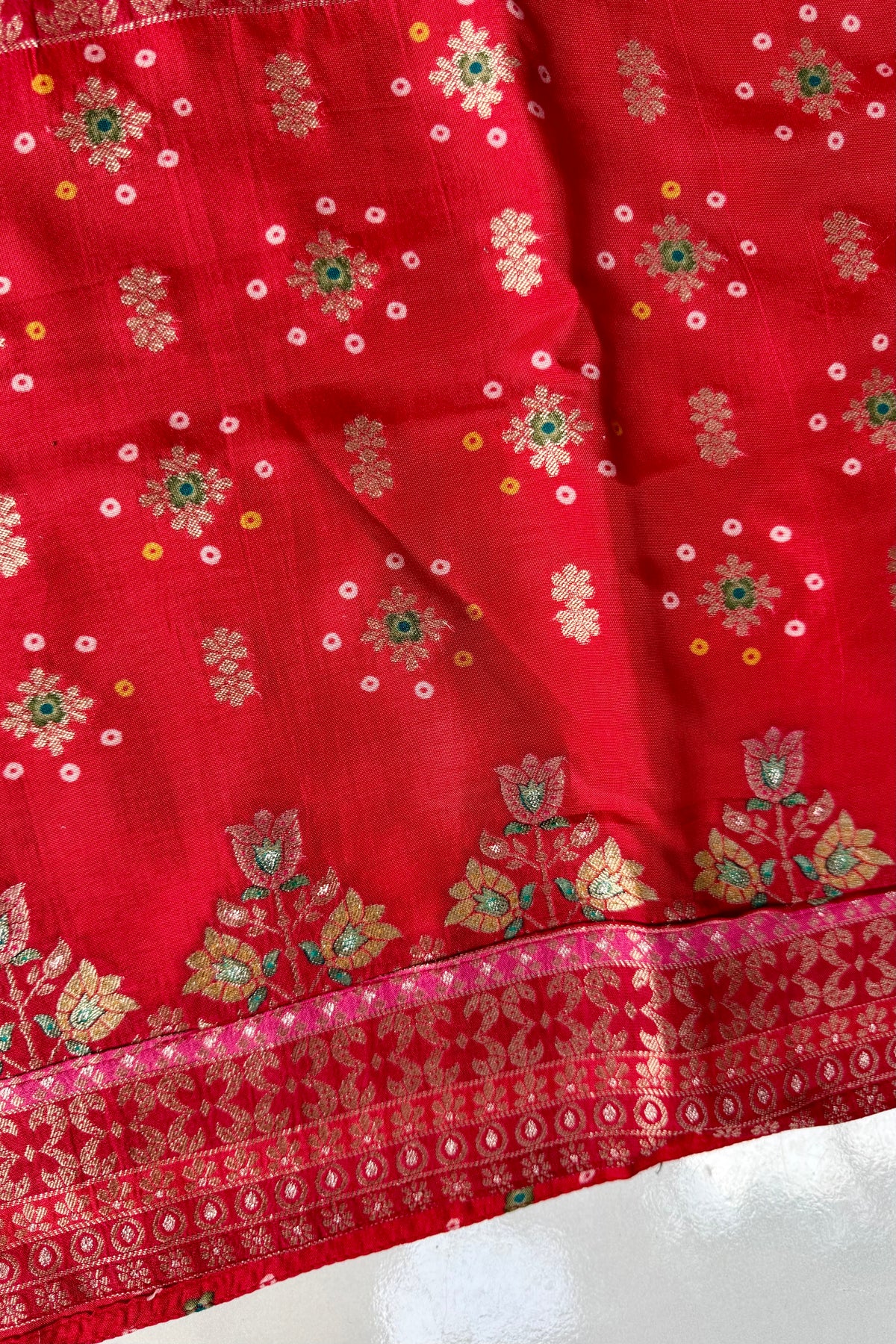 “Mustarab” Beautiful jacquard silk kurti pant with dupatta set 🛍️