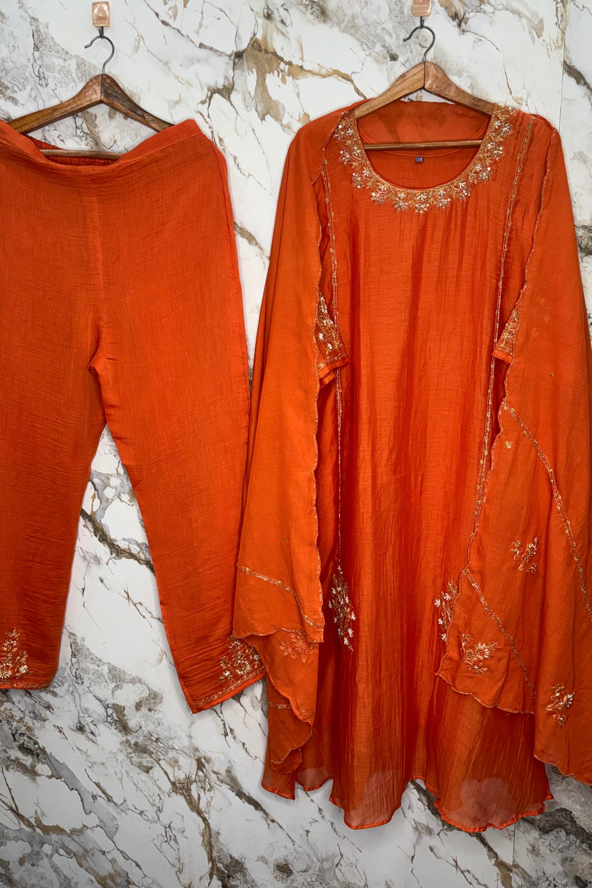 💛”Nayra – Premium Mul Chanderi A-Line Kurta Set