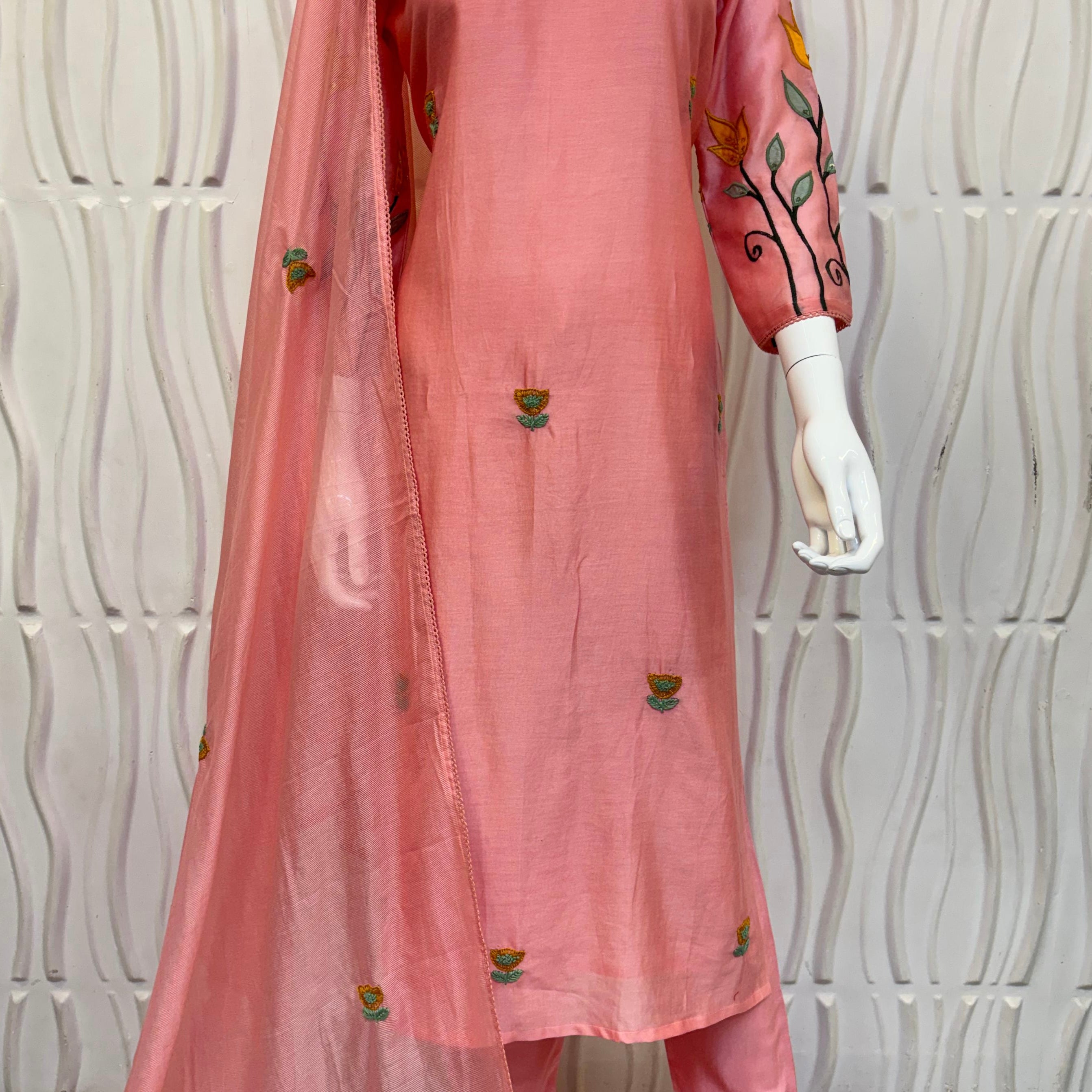 🛍️”Rosyn –  Premium Peach Mul Chanderi Applique Work A Line Kurta Set