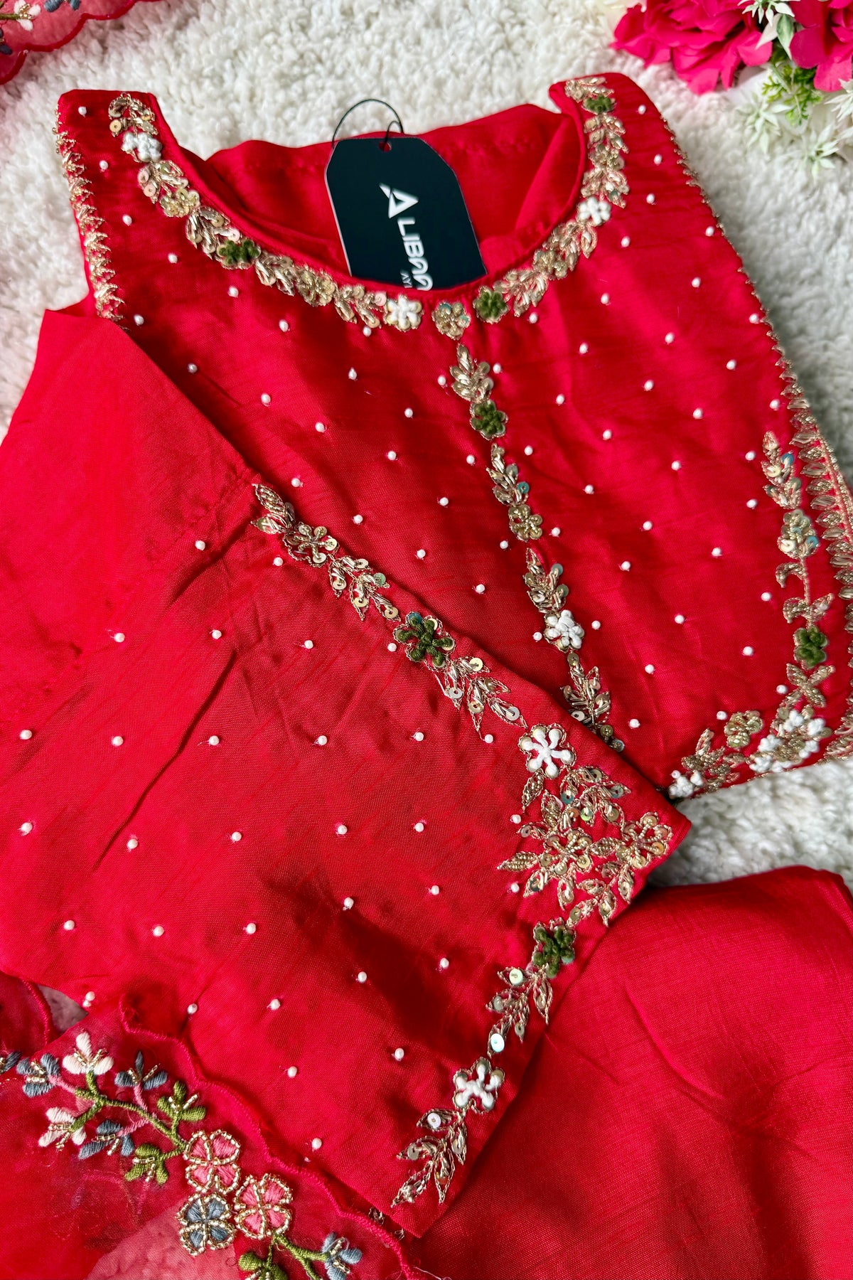“ALKA” A very beautiful Red piece with zardozi & zari handwork set