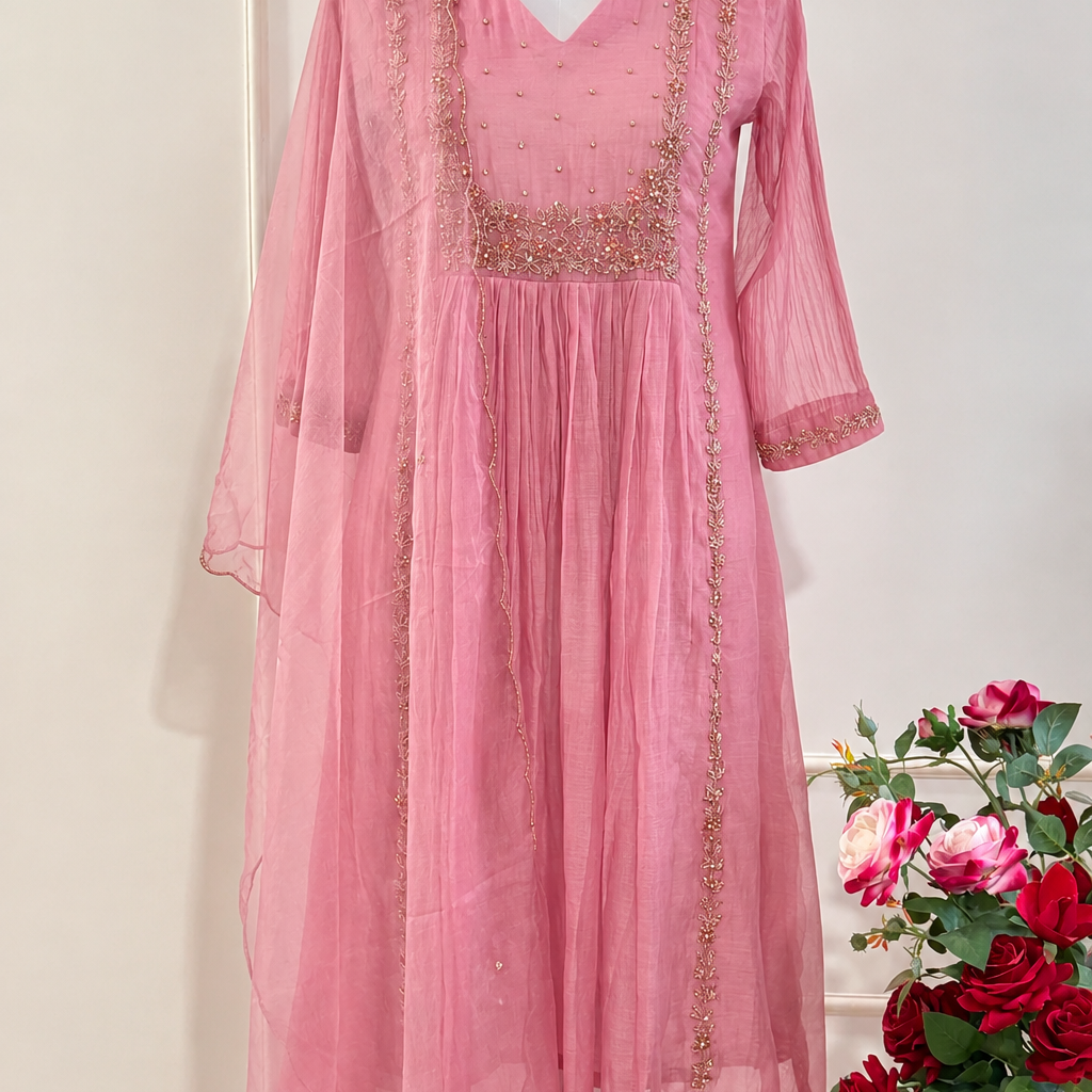 “Ayza”  Pre book Premium Blush Rose Pink  Mul Chanderi A Line Suit set 🛍️