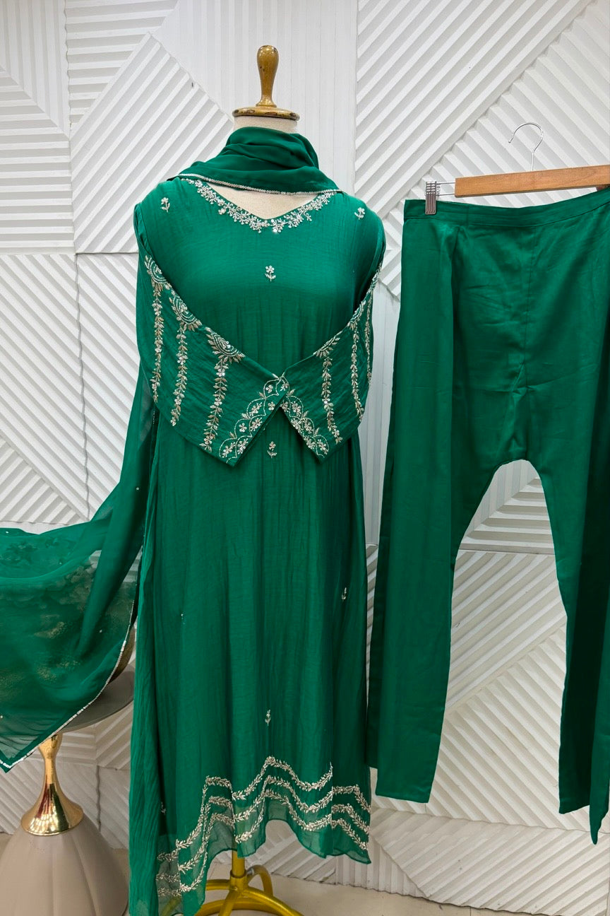 ✨”Eshal - Premium Mul Chanderi A-Line Kurta Set