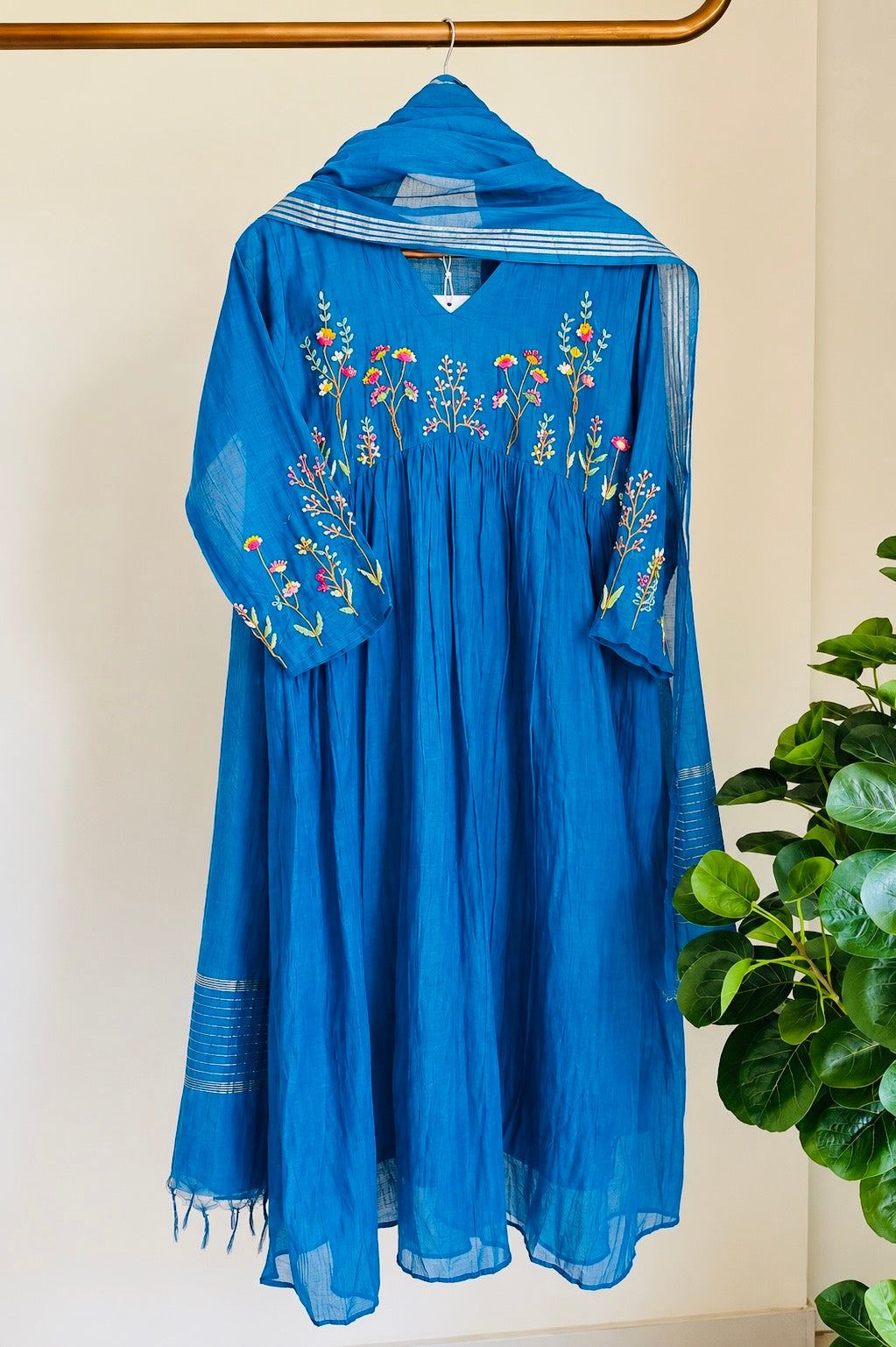 💙AYRA- Blue Mul Chanderi Thread Work Anarkali Kurta Set