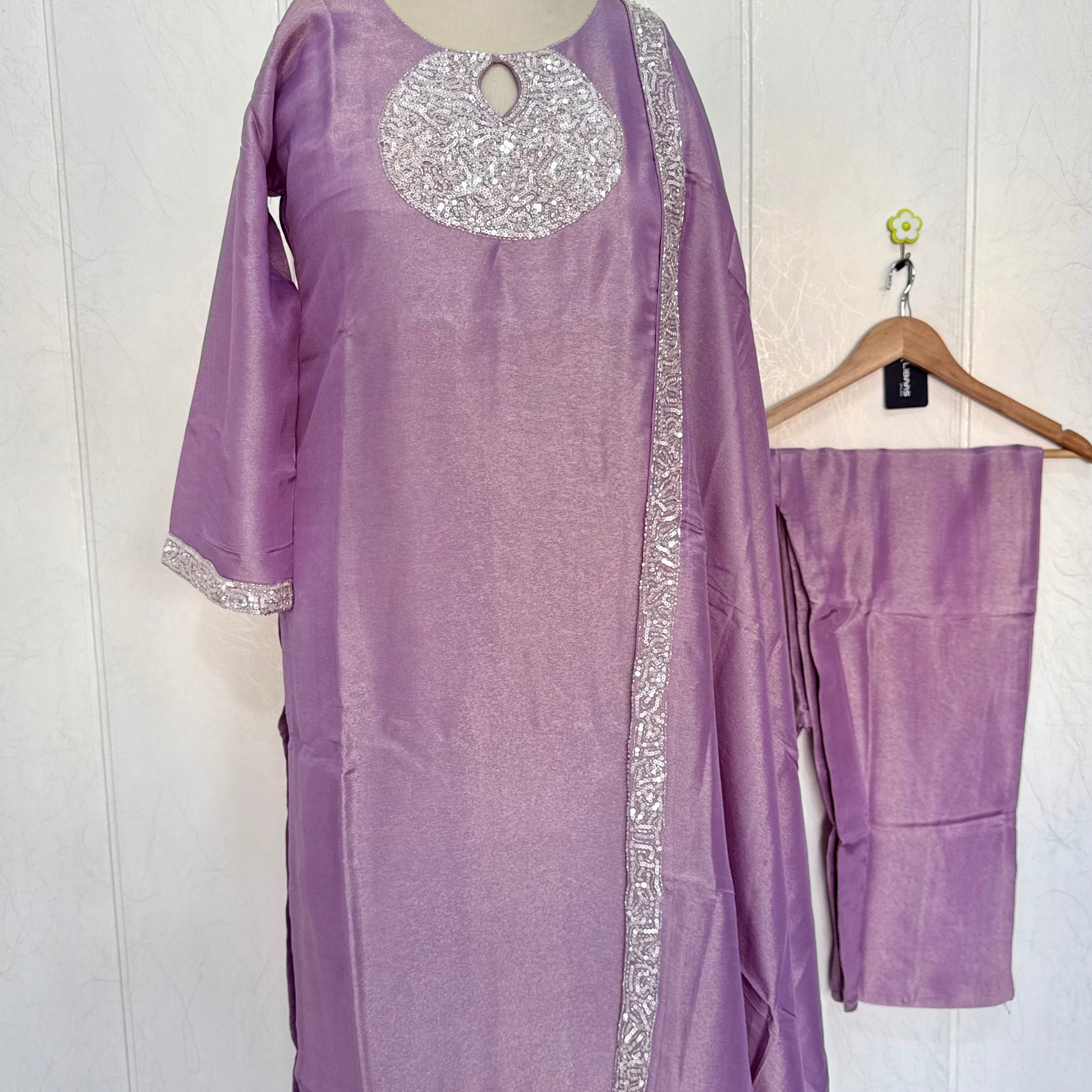 “SHINE” Beautiful Lavender with gold tone shimmer tissue kurta set