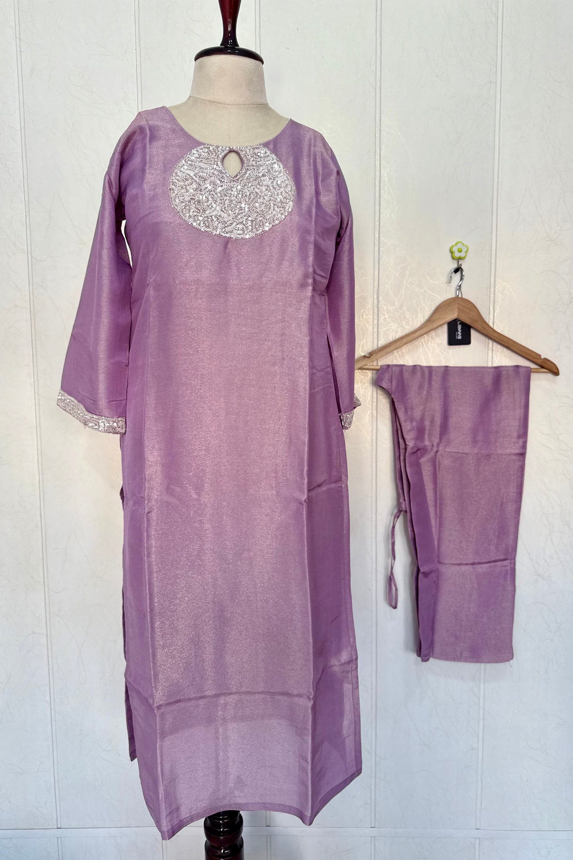 “SHINE” Beautiful Lavender with gold tone shimmer tissue kurta set
