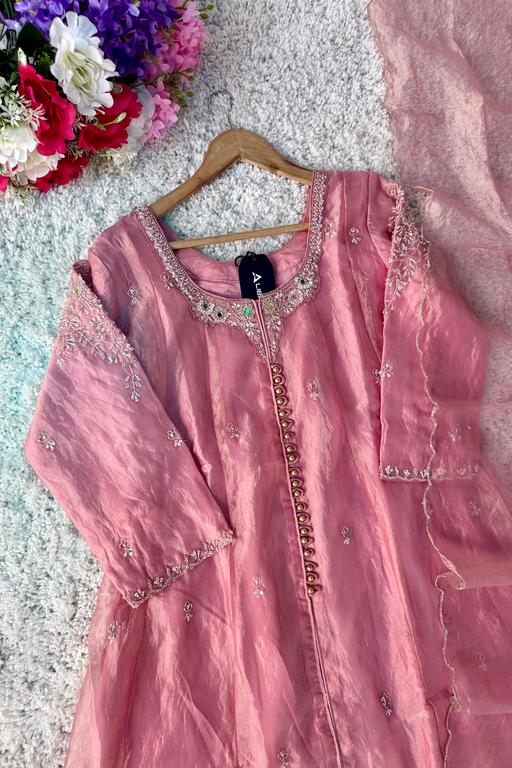 ✨Aiyana- Rose Pink Crushed Tissue Heavy Anarkali Kurta Set