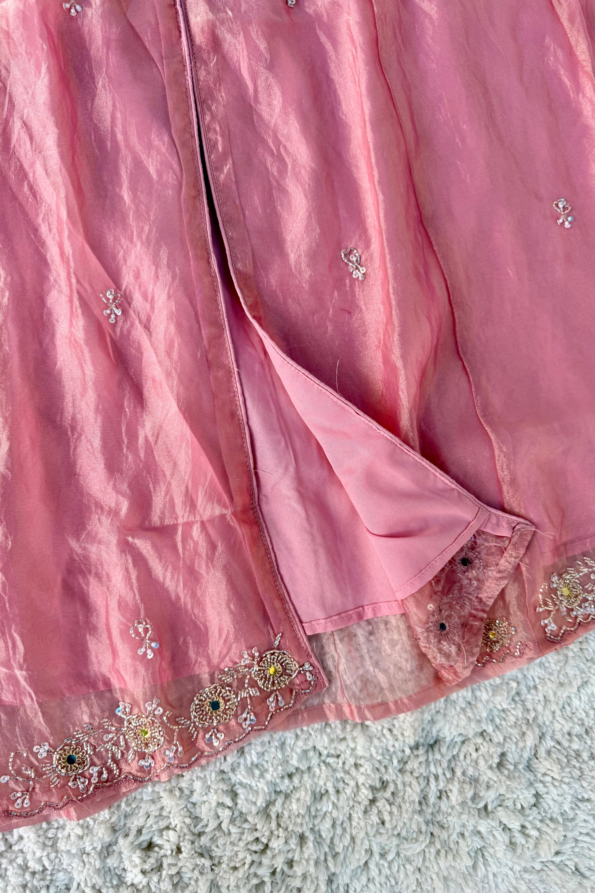 ✨Aiyana- Rose Pink Crushed Tissue Heavy Anarkali Kurta Set