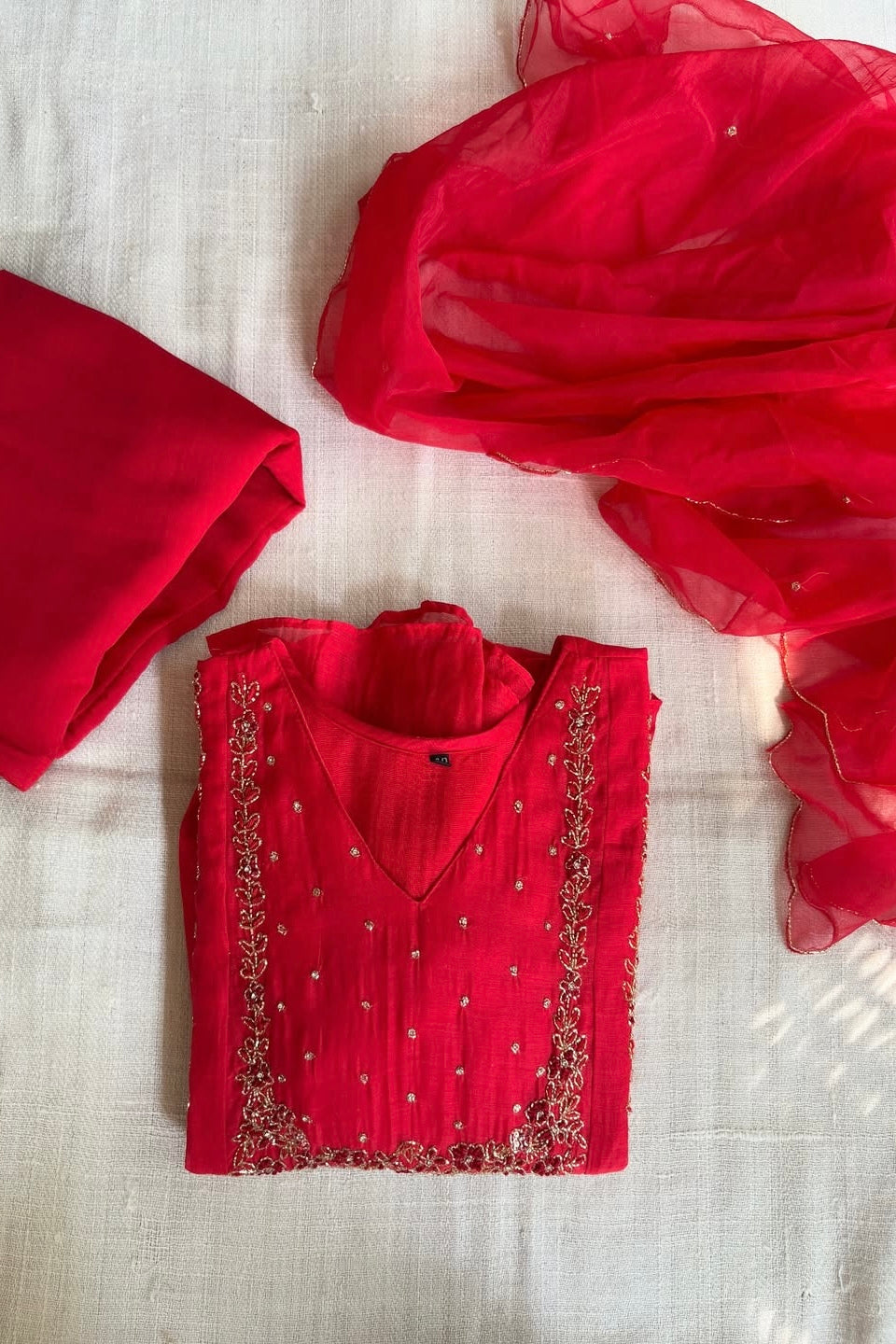“Ayza” Pre Booking Premium Red Mul Chanderi A Line Suit set 🛍️