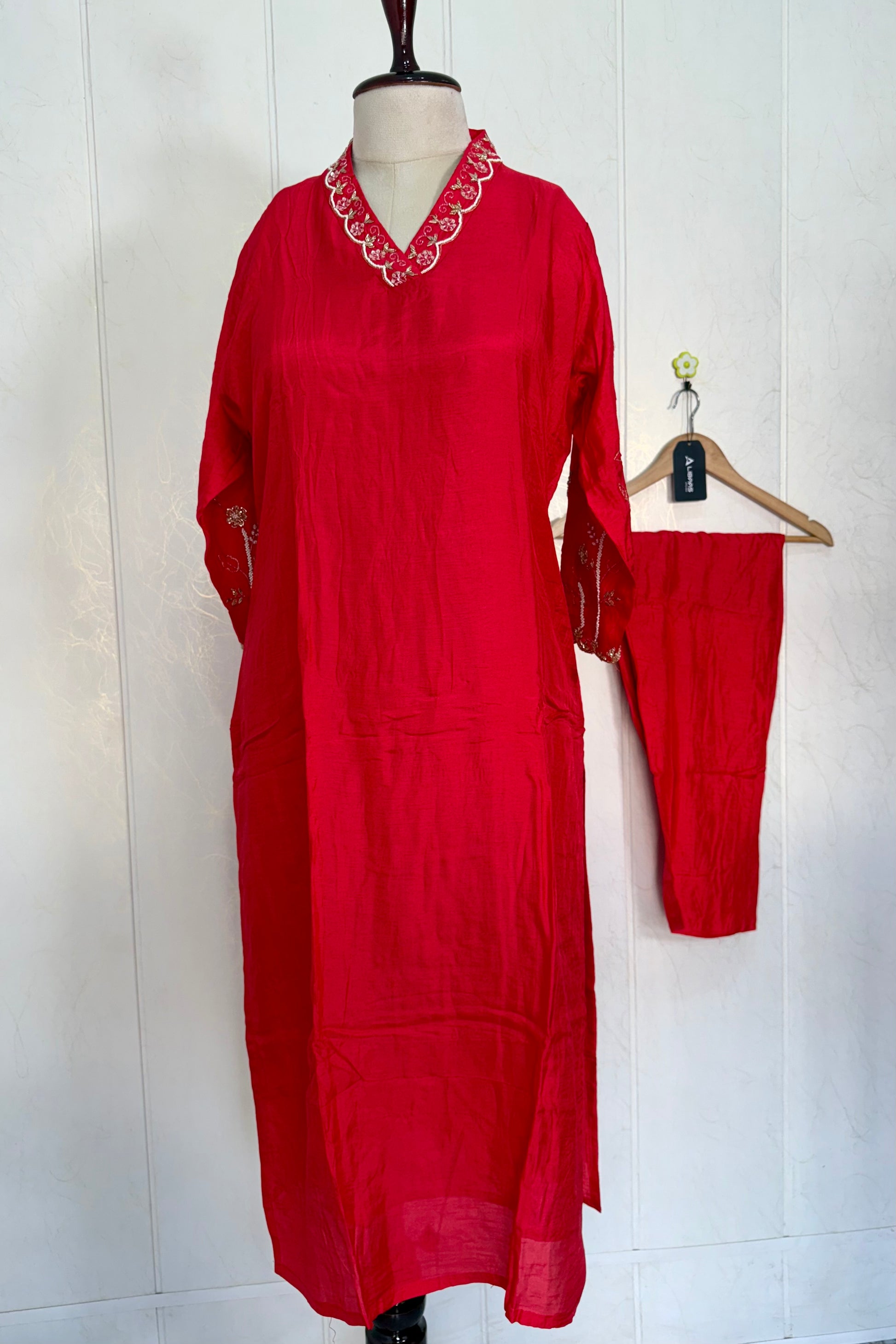 “Ivory” Beautiful Red Dola silk handcrafted kurta set
