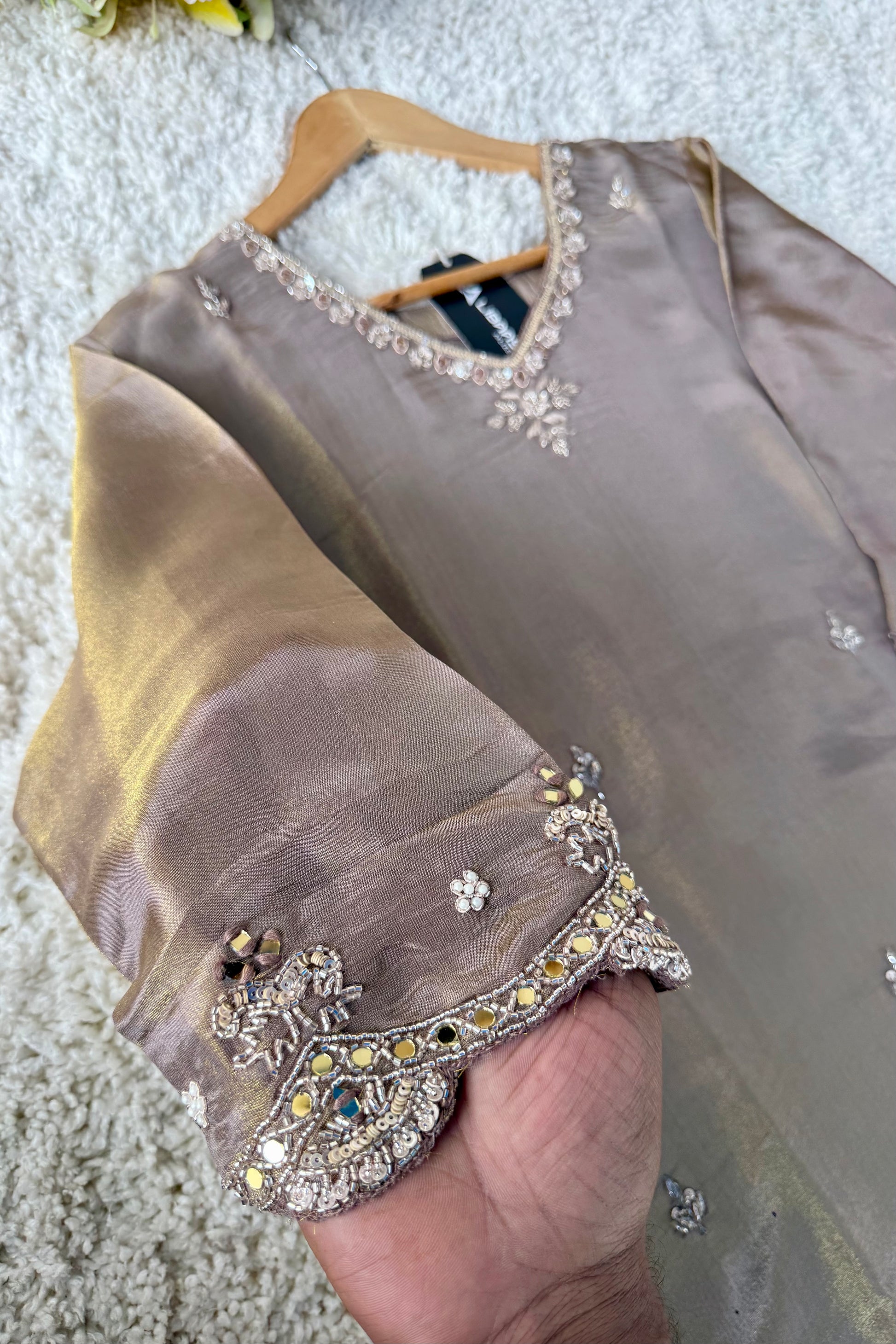 ✨Az002- Champagne Gold Tissue Divider Sharara Suit