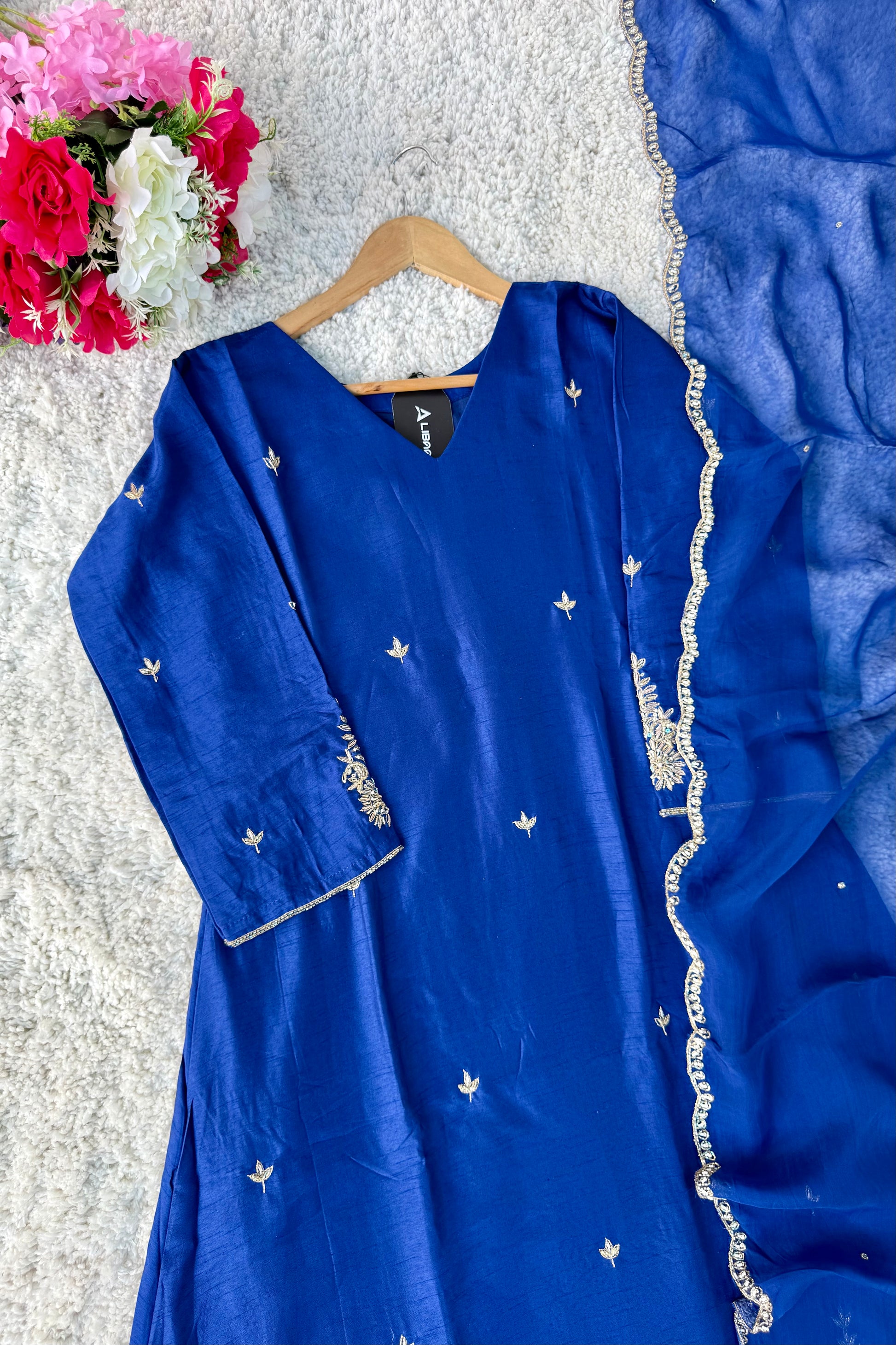 ✨”Aarti– Premium Dola Silk Heavy Anarkali Kurta Set