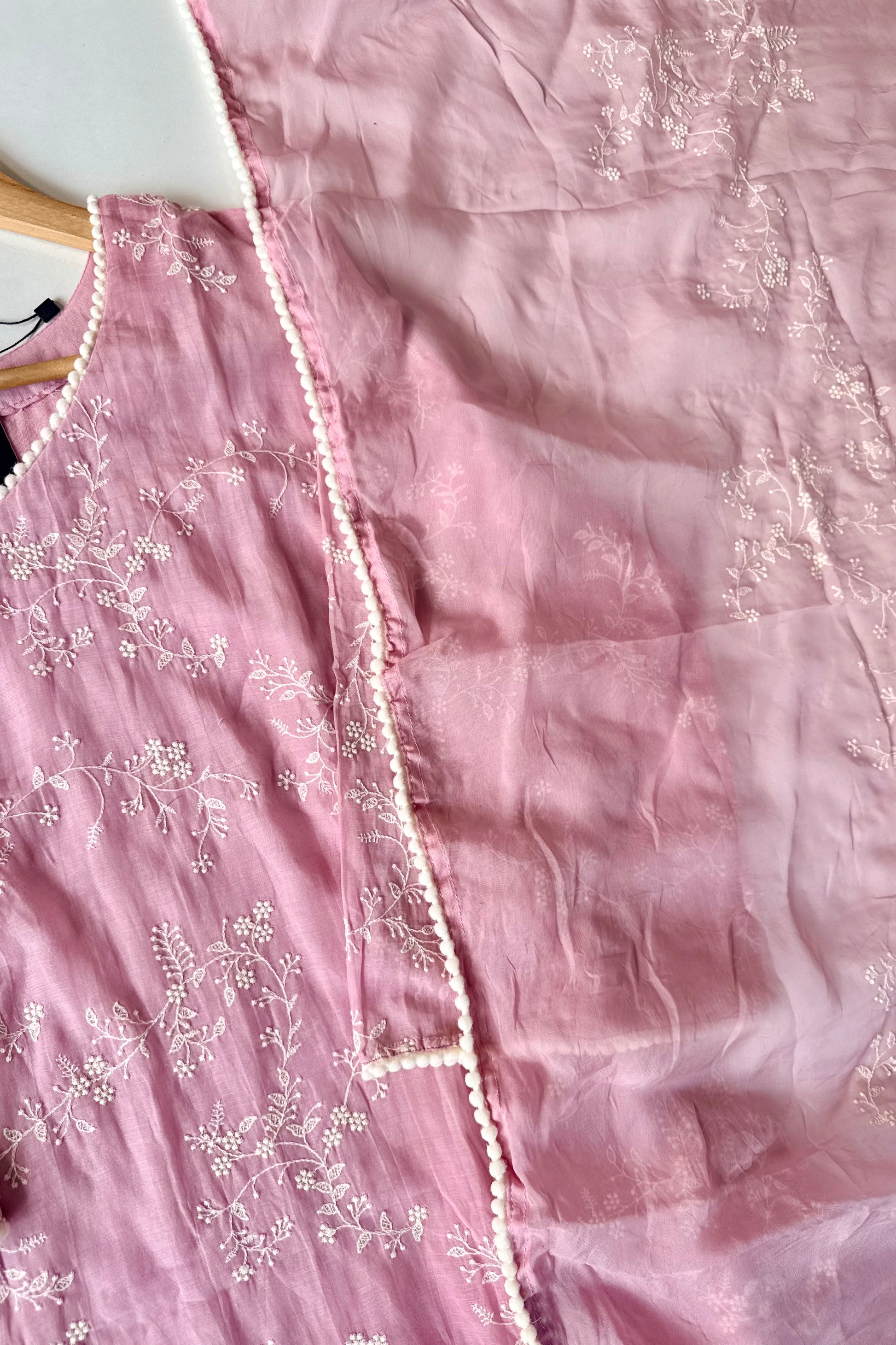 “Elina” Blossom Pink Mul Chanderi A Line Suit set 🛍️