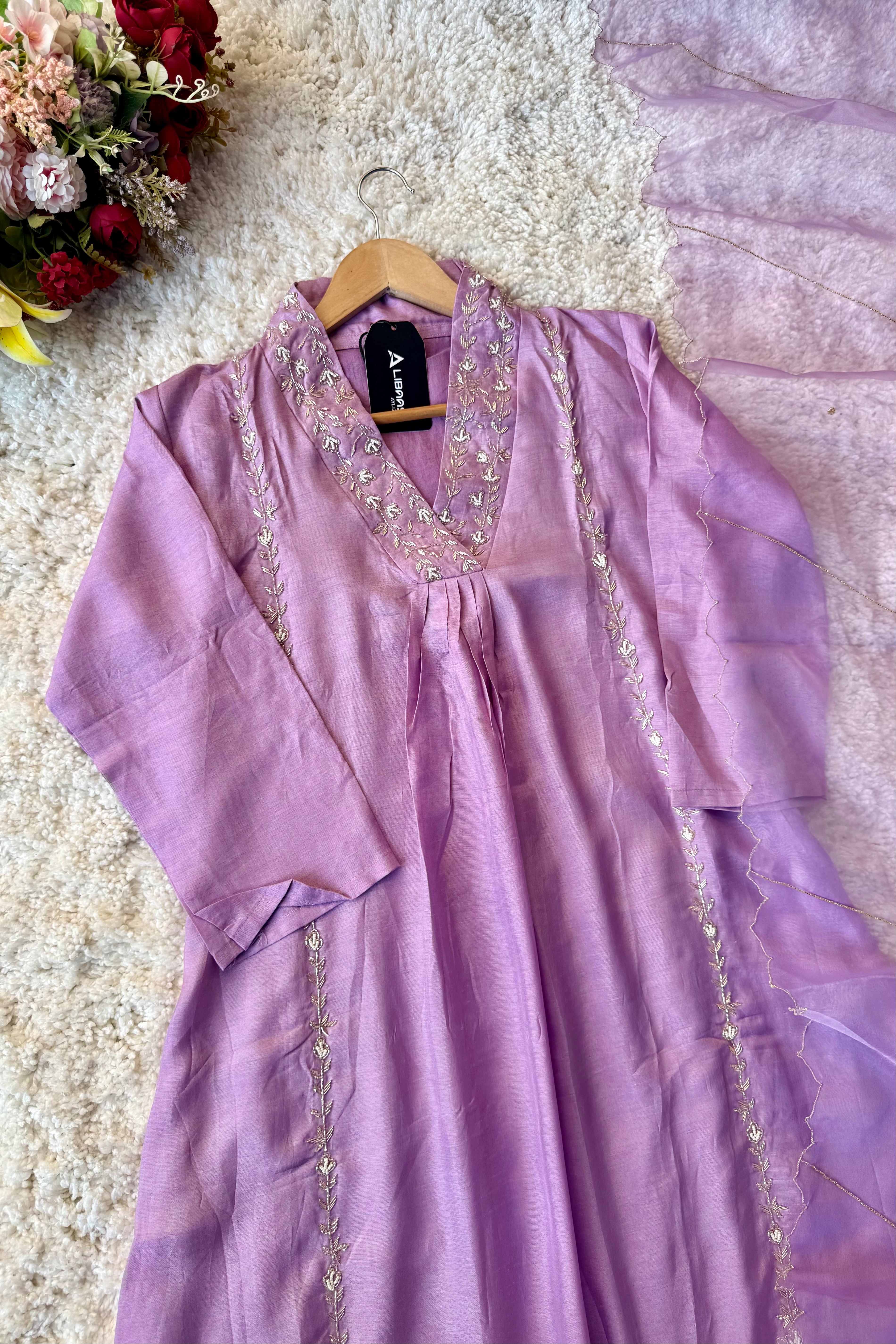 “Eira” Heavy handwork Dola silk A line kurti set 🛍️