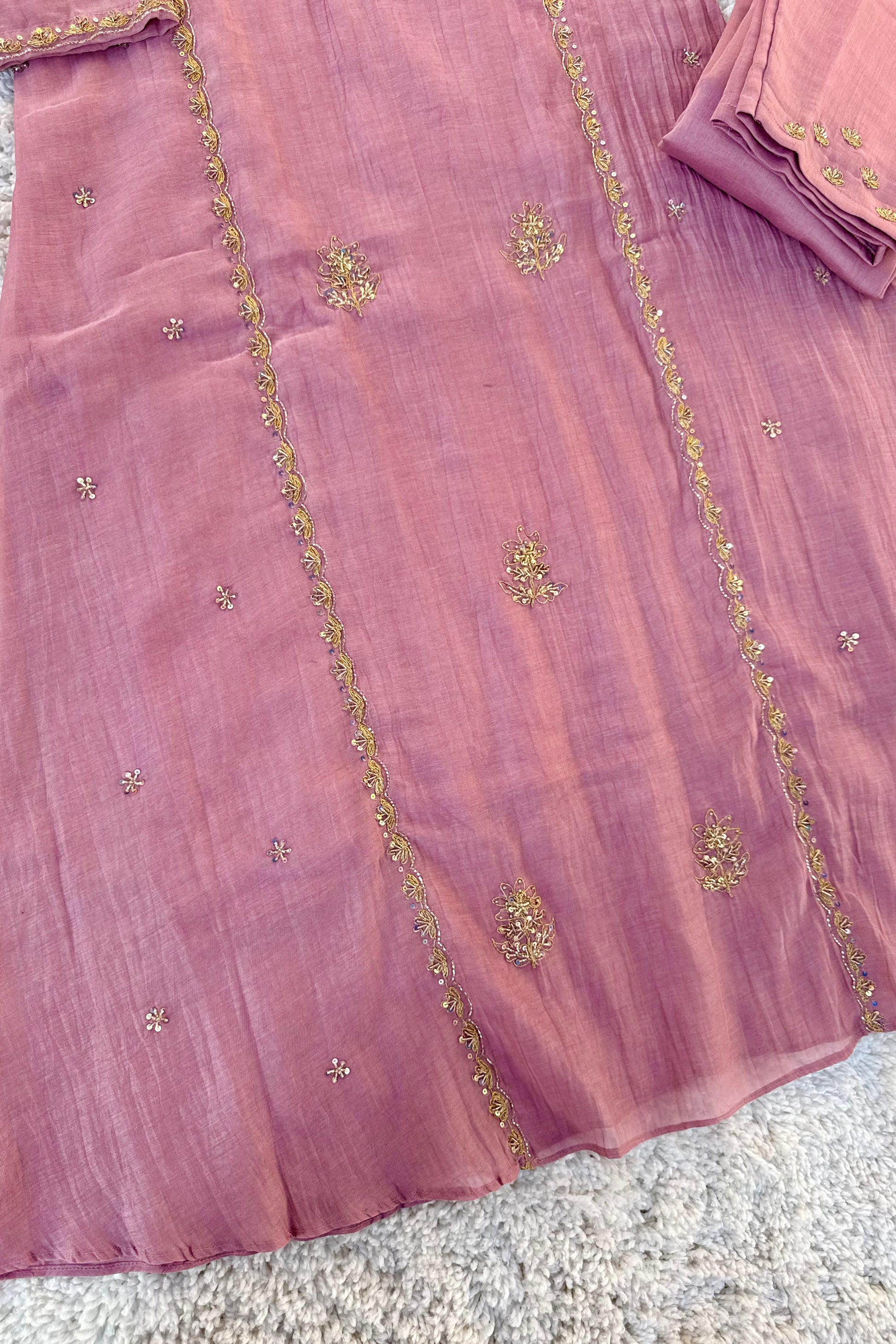 “Ujjwal” Pre Book Trending Pink Mul Chanderi A Line Suit 🛍️