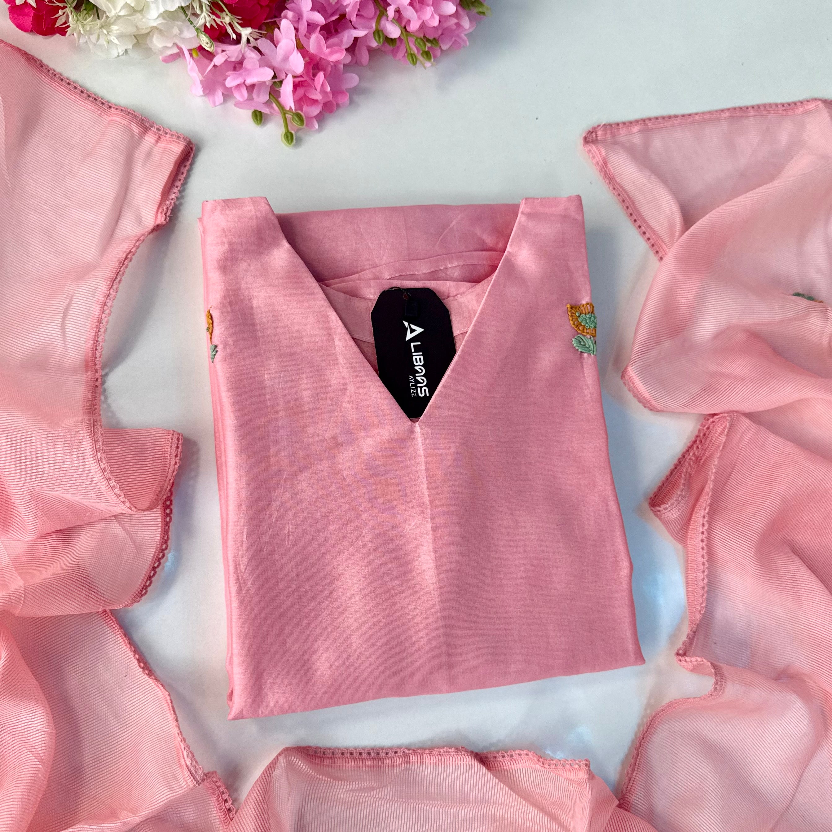 🛍️”Rosyn –  Premium Peach Mul Chanderi Straight Kurta Set