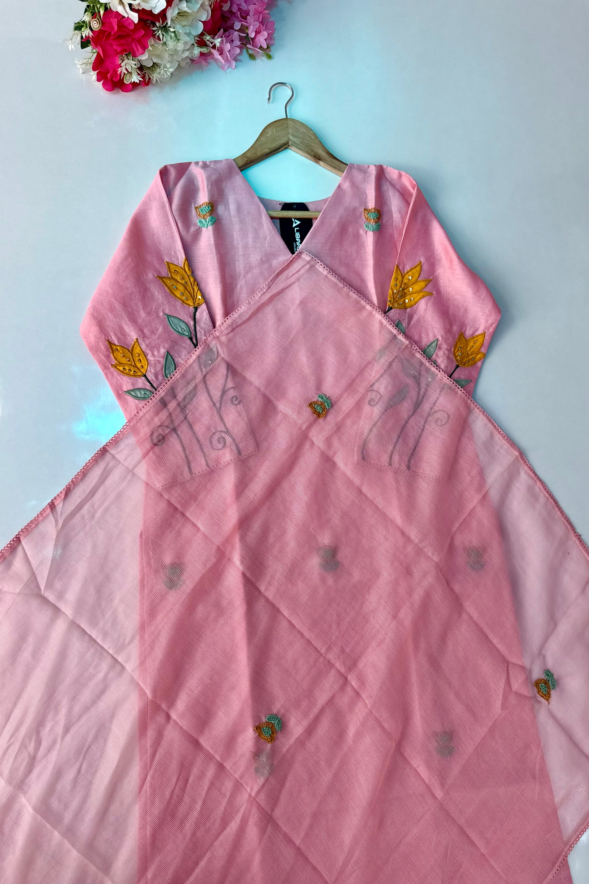 🛍️”Rosyn –  Premium Peach Mul Chanderi Straight Kurta Set
