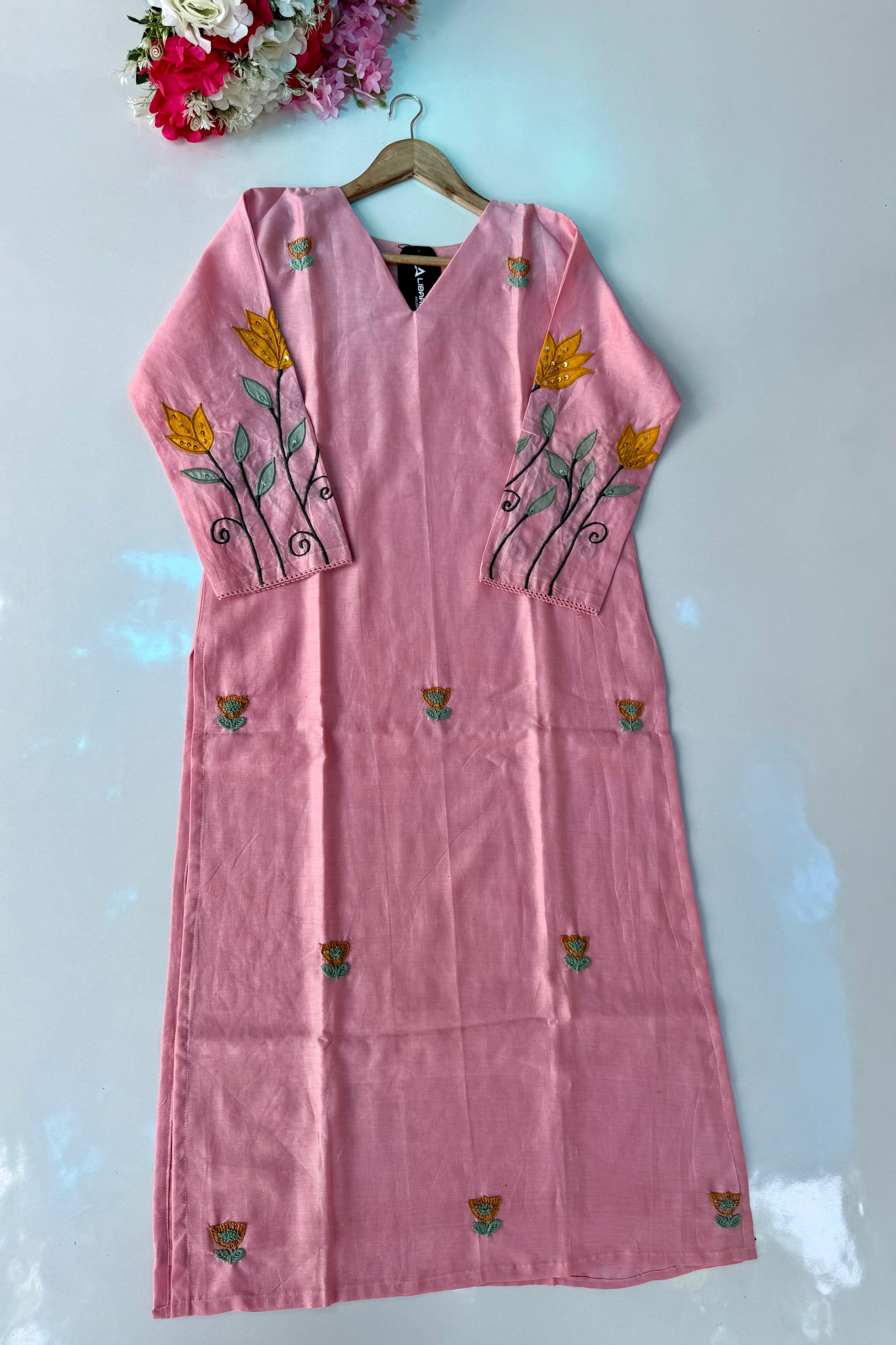 🛍️”Rosyn –  Premium Peach Mul Chanderi Straight Kurta Set