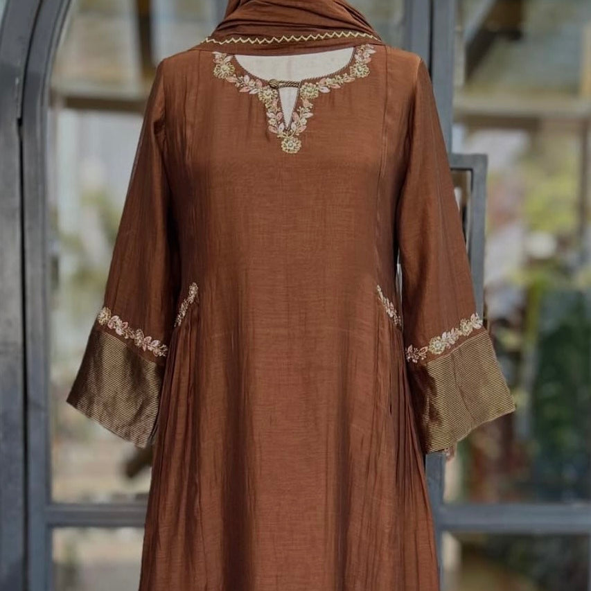 ✨Aabira – Coffee Brown Mul Chanderi Anarkali kurti bottom with dupatta